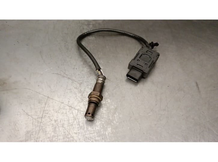 Recambio de sonda lambda para volvo xc60 ii (246) d5 awd referencia OEM IAM 32137354