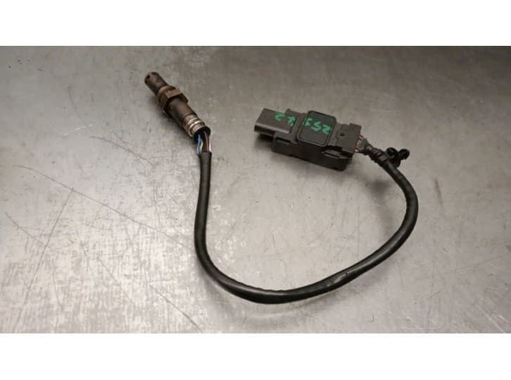 Recambio de sonda lambda para volvo xc60 ii (246) d5 awd referencia OEM IAM 32137354 2