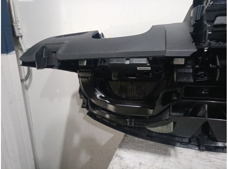 Recambio de salpicadero para renault kadjar (ha_, hl_) 1.3 tce 140 referencia OEM IAM H5HE4 6