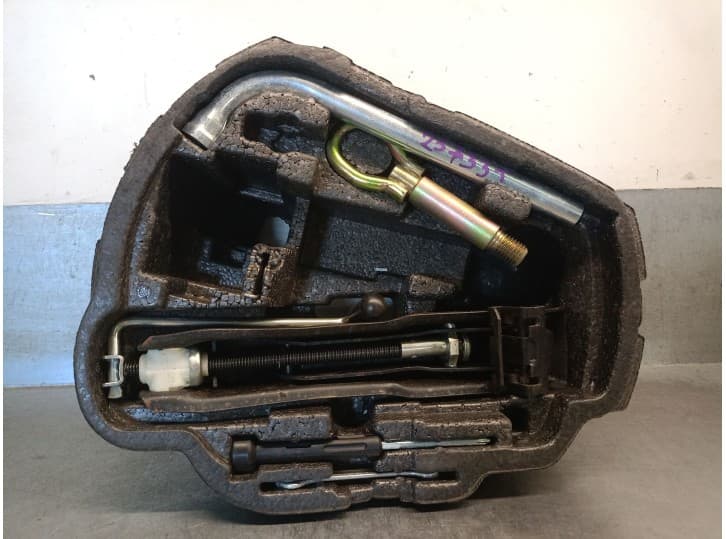 Recambio de gato para seat leon (1m1) 1.6 16 v referencia OEM IAM 1J0012115M 1U0011031A