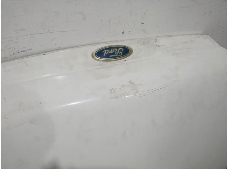Recambio de capot para ford fiesta iii (gfj) 1.1 referencia OEM IAM 7152489 7152489 2