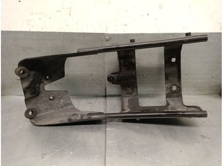 Recambio de soporte para daelim daystar referencia OEM IAM DAE80125BA10001 DAE80125BA10001 4