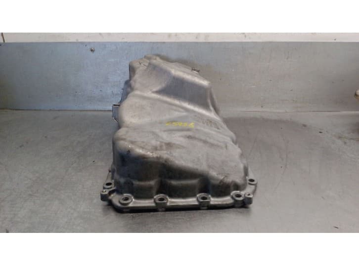 Recambio de carter para bmw 1 (f20) 116 d referencia OEM IAM 13992010 11138516485 6