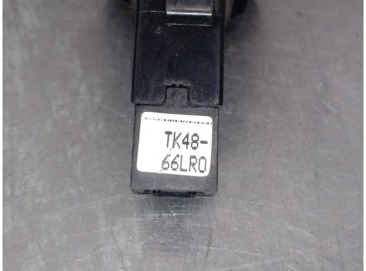 Recambio de interruptor para mazda cx-5 (kf) 2.0 referencia OEM IAM TK4866LR0 TK4866LR0 5