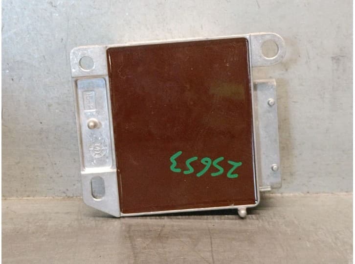 Recambio de centralita airbag para cadillac srx 3.6 awd referencia OEM IAM 15247146 2