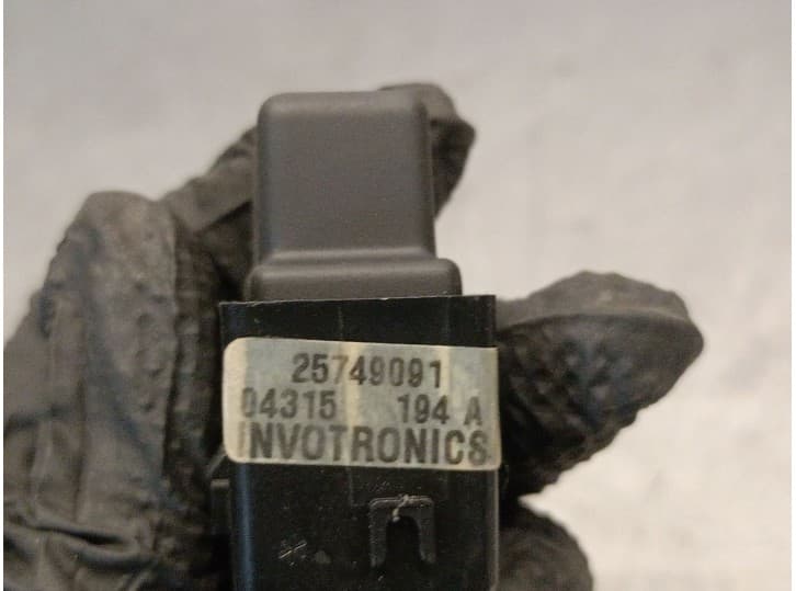 Recambio de warning para cadillac srx 3.6 awd referencia OEM IAM 25749091 25749091 5