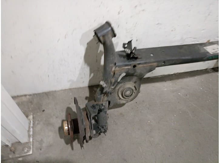 Recambio de puente trasero para nissan juke (f16_) 1.0 referencia OEM IAM HR10 3
