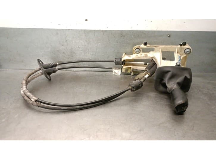 Recambio de palanca cambio para volvo v50 (545) 2.4 referencia OEM IAM 8128201061 2