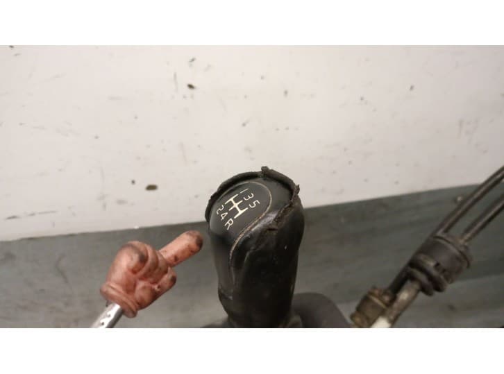 Recambio de palanca cambio para volvo v50 (545) 2.4 referencia OEM IAM 8128201061 6