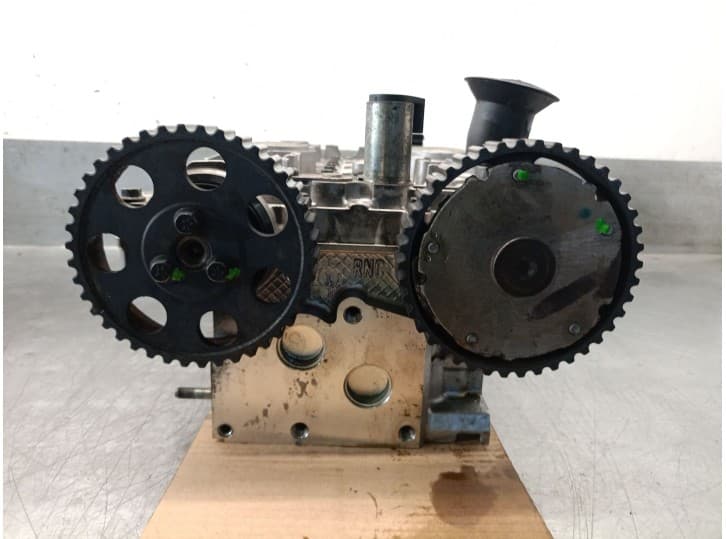 Recambio de culata para volvo v50 (545) 2.4 referencia OEM IAM 8642289 36050503 8642291 10