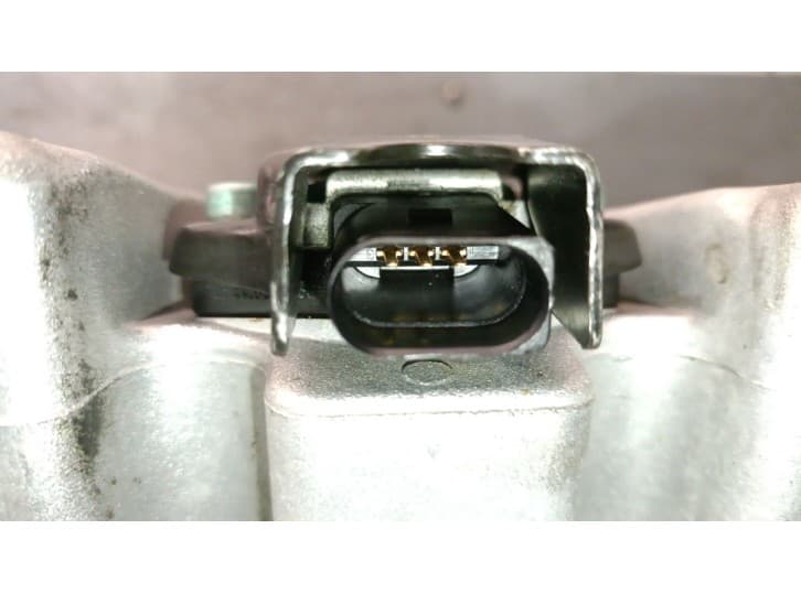 Recambio de carter para audi a4 b7 (8ec) 2.0 referencia OEM IAM 06B103603AH 06B103601CC 7