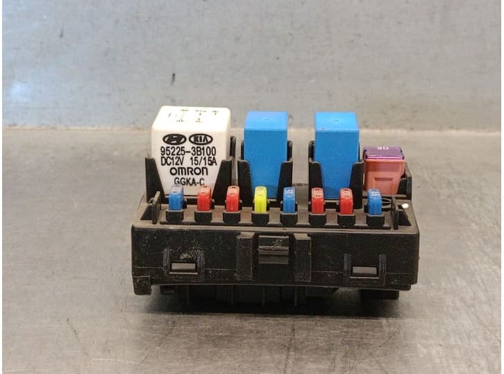 Recambio de caja reles / fusibles para hyundai i30 (fd) 1.4 referencia OEM IAM 919510Q000