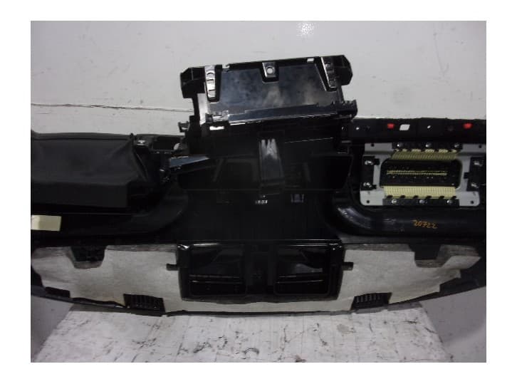 Recambio de salpicadero para bmw 1 (e81) 116 d referencia OEM IAM 51459158349 NEGRO 7