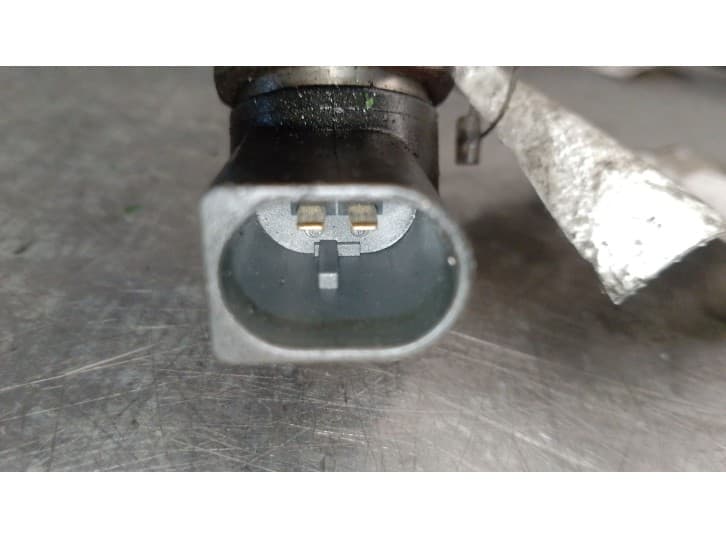 Recambio de inyector para bmw 3 (e90) 320 d referencia OEM IAM 7793836  0445110216 6