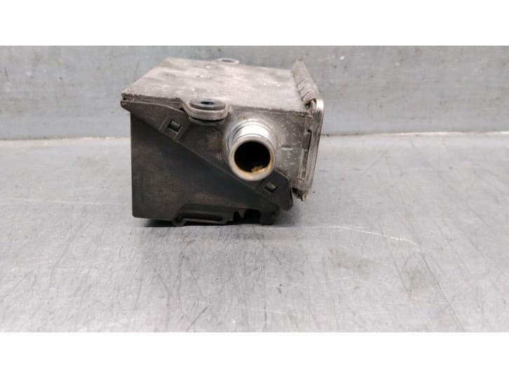 Recambio de calentador agua para bmw 3 (e46) 320 d referencia OEM IAM 64126918806 4