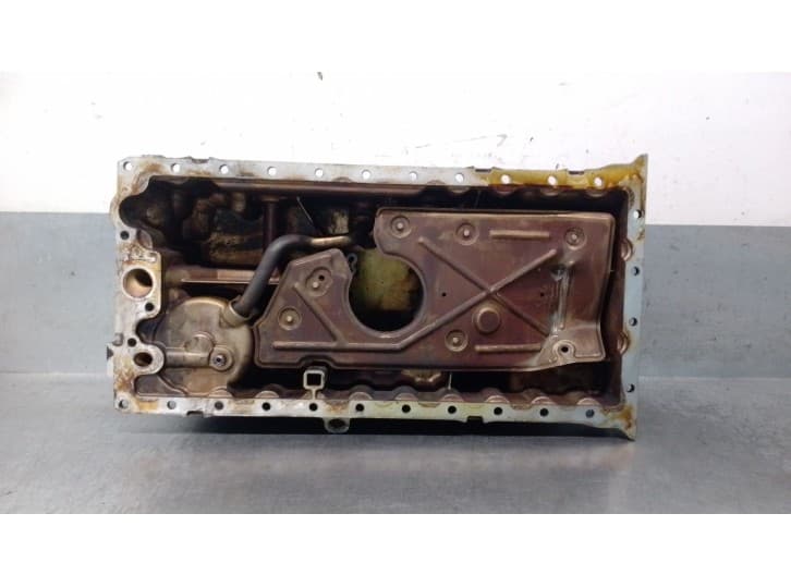Recambio de carter para volvo s60 i (384) 2.5 t referencia OEM IAM 8670458A 30750655 2