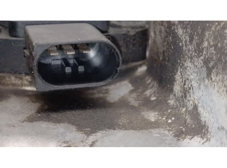 Recambio de carter para volvo s60 i (384) 2.5 t referencia OEM IAM 8670458A 30750655 8