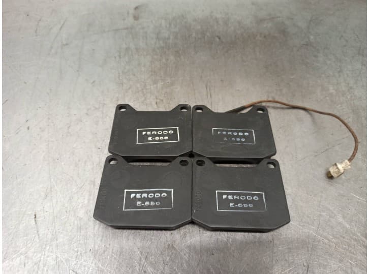 Recambio de pastillas de freno para peugeot 504 2.3 d referencia OEM IAM FD265A