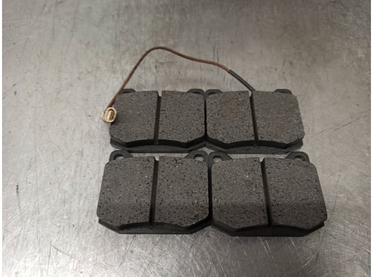 Recambio de pastillas de freno para peugeot 504 2.3 d referencia OEM IAM FD265A 2