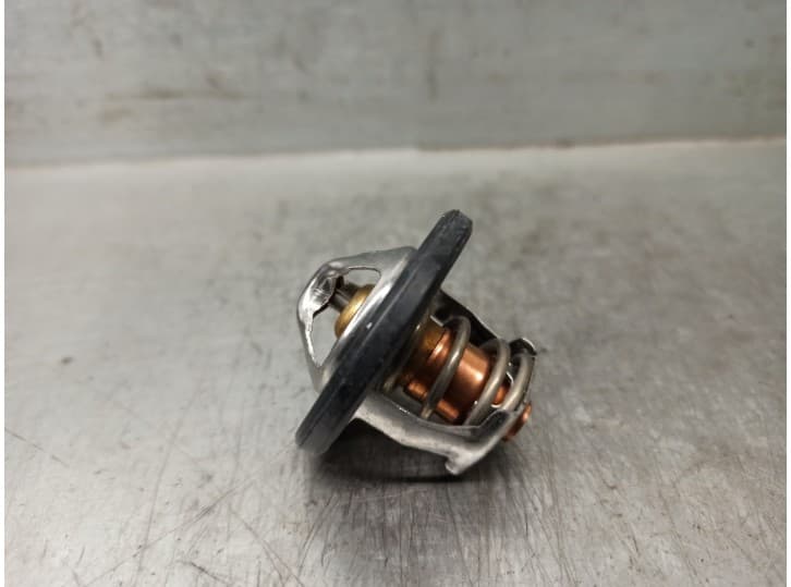 Recambio de termostato para mazda 121 i (da) 1.1 (da101) referencia OEM IAM 53182K