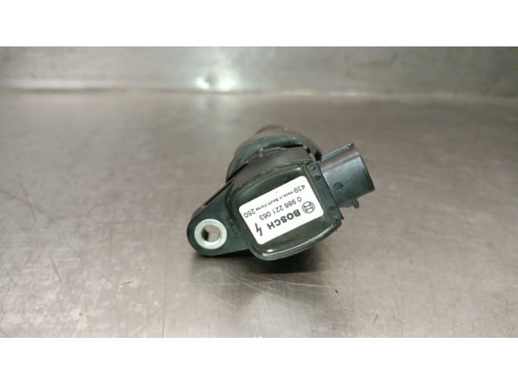 Recambio de bobina encendido para hyundai i30 (fd) 1.4 referencia OEM IAM 0986221063 3