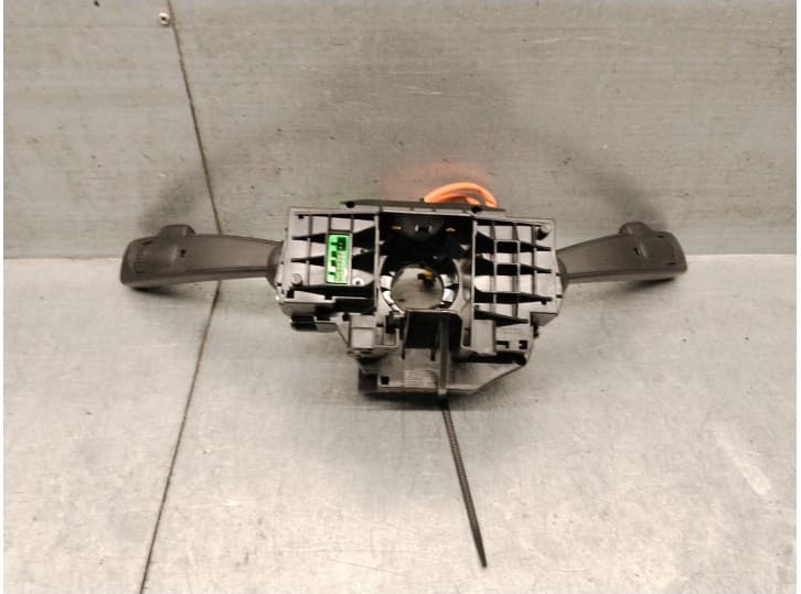Recambio de mando luces para volvo c30 (533) 1.6 d referencia OEM IAM 31264575 8637377 2