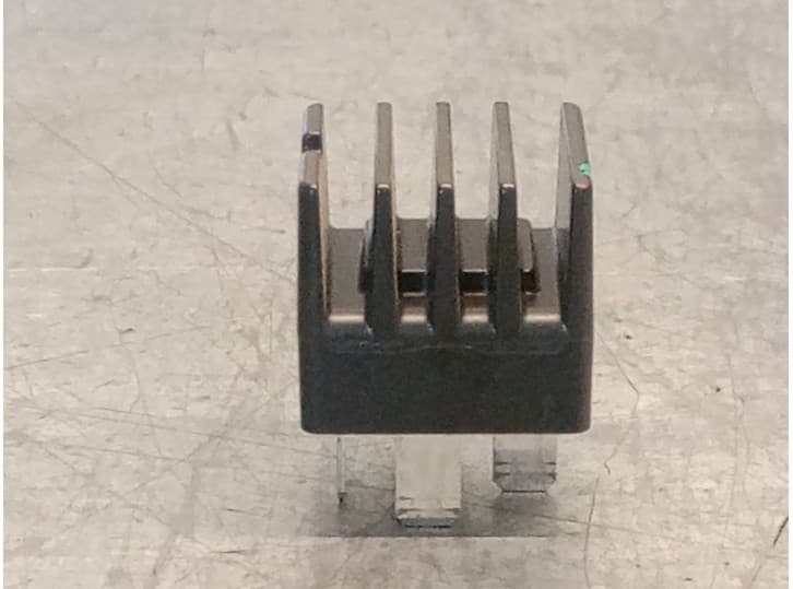 Recambio de rele para dacia spring ev (b6m1) referencia OEM IAM 252305285R  HF363325A 3