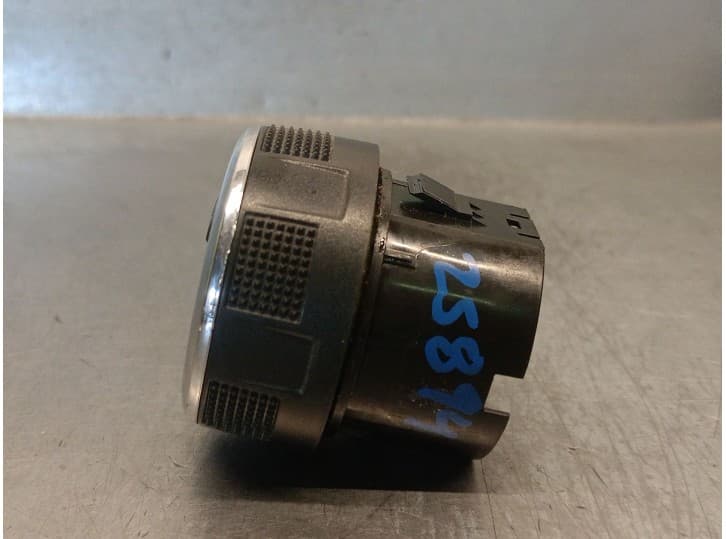 Recambio de interruptor para dacia spring ev (b6m1) referencia OEM IAM 4DB401 2