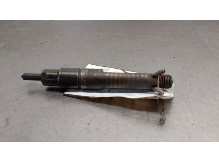 Recambio de inyector para audi a3 (8l1) 1.9 tdi referencia OEM IAM 028130202P
