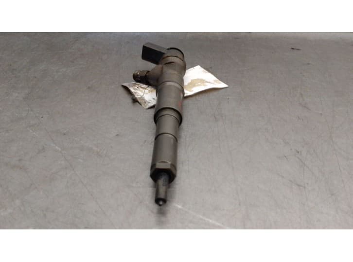 Recambio de inyector para bmw 3 (e46) 320 d referencia OEM IAM 7789661  0445110131 4