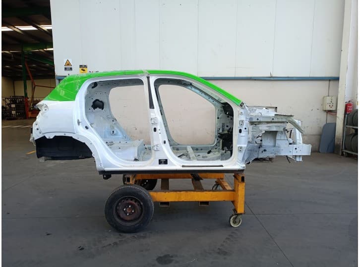 Recambio de aleta trasera derecha para dacia spring ev (b6m1) referencia OEM IAM 4DB401