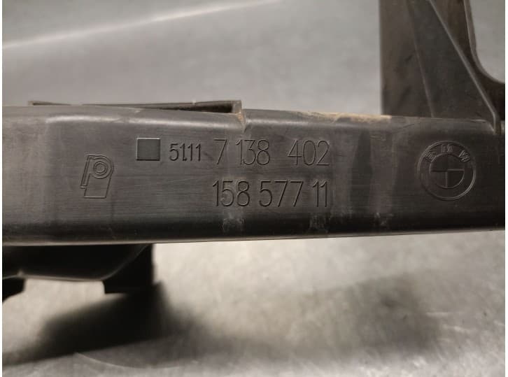 Recambio de soporte faro derecho para bmw 3 (e90) 320 d referencia OEM IAM 51647138402 5