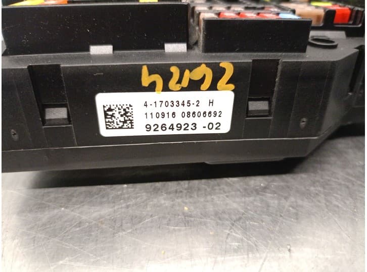 Recambio de caja reles / fusibles para bmw 5 (f10) 520 d referencia OEM IAM 926492302 5