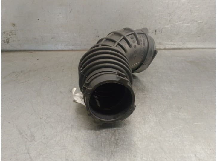 Recambio de tubo para audi a5 (8t3) 2.0 tfsi referencia OEM IAM 06H129629 06H129629 3