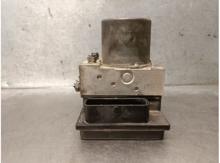 Recambio de abs para audi a4 b8 (8k2) 2.0 tdi referencia OEM IAM 8K0614517BB 8K0614517BD 2