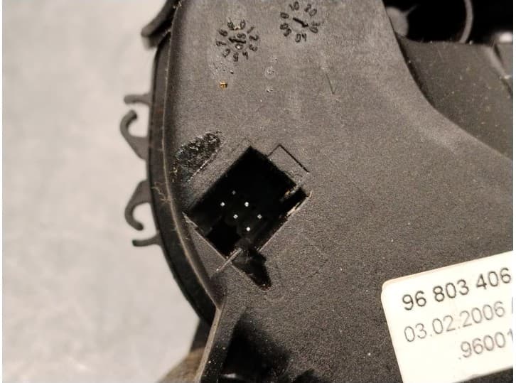 Recambio de palanca cambio para citroën c2 (jm_) 1.4 referencia OEM IAM 9680340680 2400EY 8