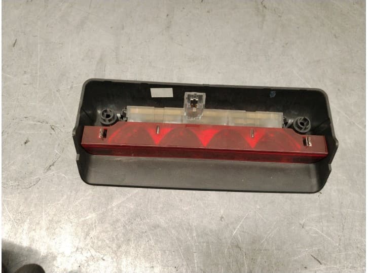 Recambio de luz central de freno para citroën c2 (jm_) 1.4 referencia OEM IAM 6351S6 6351S6 4