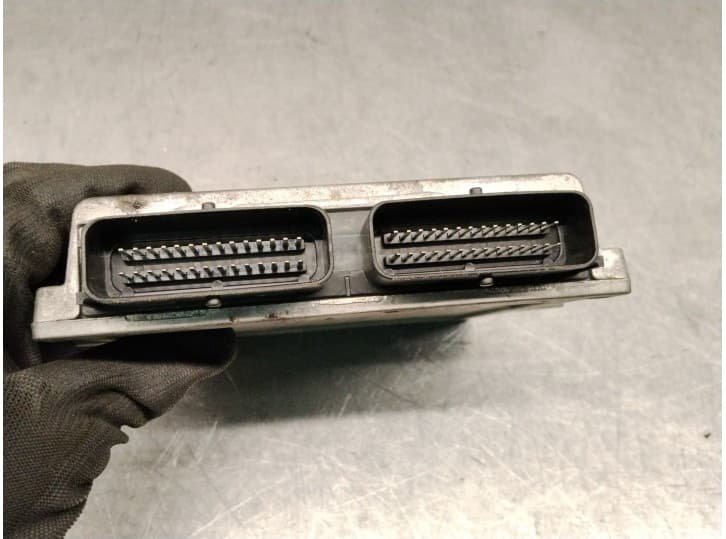 Recambio de centralita motor uce para volvo v70 ii (285) 2.4 t referencia OEM IAM AEB2568D 3