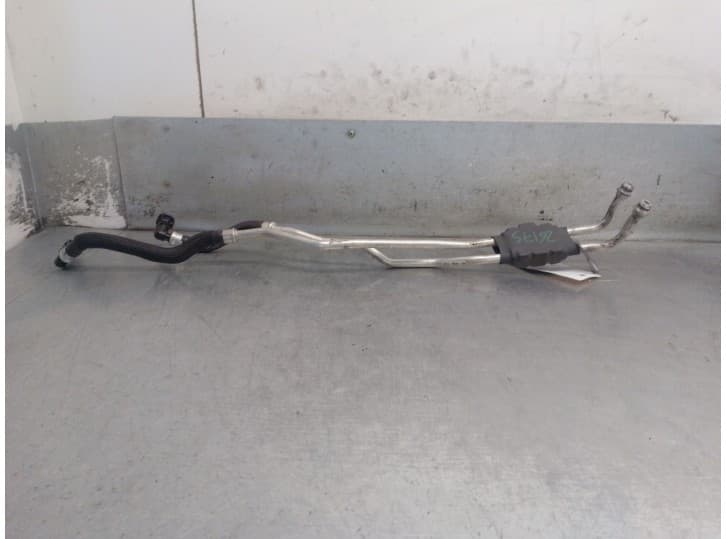 Recambio de tubo para jaguar xe (x760) 2.0 d referencia OEM IAM GX737R081BB T2H3546 6