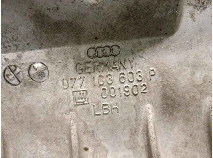 Recambio de carter para audi a6 c5 (4b2, 4b4) 4.2 quattro referencia OEM IAM 077103603P 7