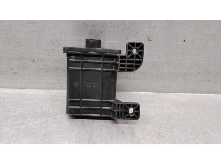 Recambio de modulo electronico para kia niro i (de) e-niro referencia OEM IAM 91687Q4010 2