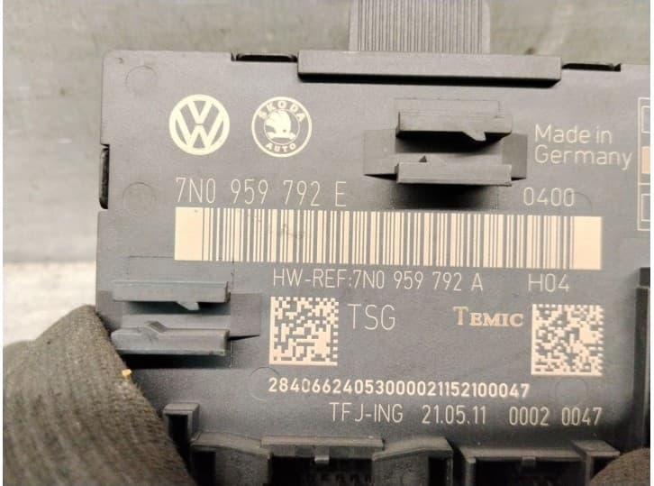 Recambio de modulo confort para skoda yeti (5l) 1.2 tsi referencia OEM IAM 7N0959792E 3