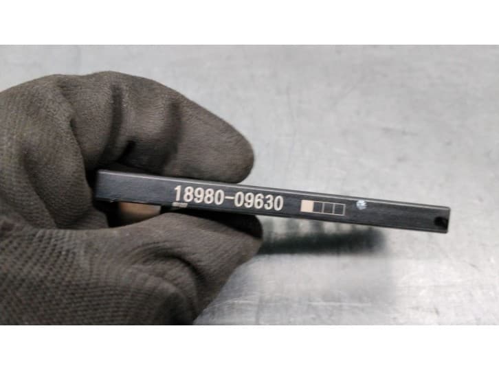 Recambio de caja reles / fusibles para kia niro i (de) e-niro referencia OEM IAM 1898009630 3