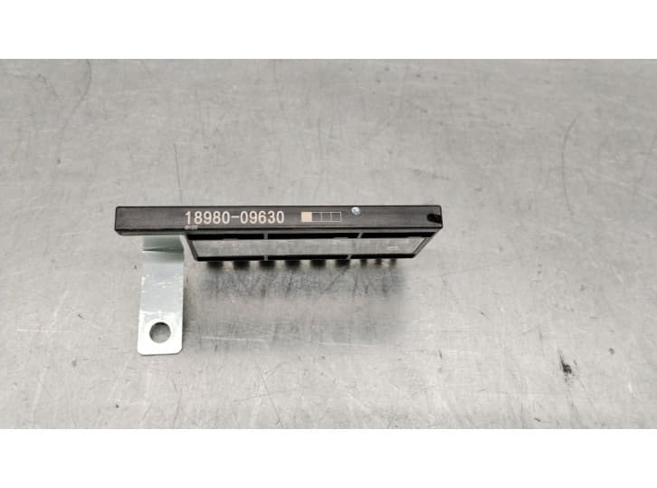 Recambio de caja reles / fusibles para kia niro i (de) e-niro referencia OEM IAM 1898009630 4