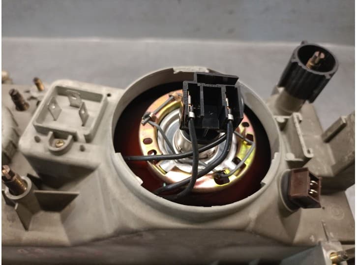 Recambio de faro derecho para renault 11 (b/c37_) 1.7 (b37n, c73n) referencia OEM IAM F2N 2