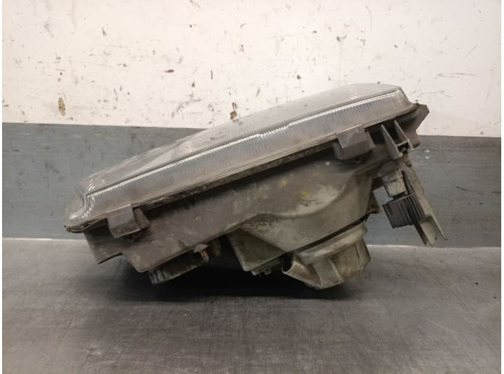 Recambio de faro derecho para renault 11 (b/c37_) 1.7 (b37n, c73n) referencia OEM IAM F2N 5