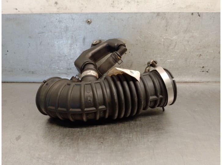 Recambio de tubo para infiniti fx 37 awd referencia OEM IAM 165761CZ0A 165761CZ0A 4