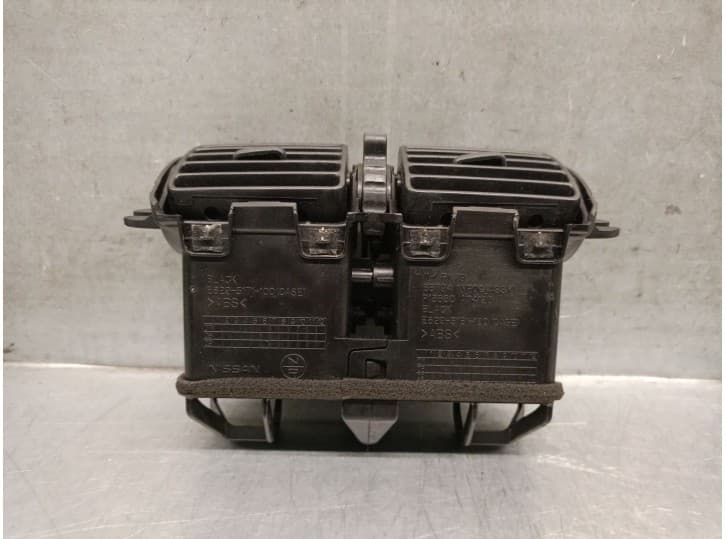 Recambio de aireador para infiniti fx 37 awd referencia OEM IAM 687941BA0A 687941BA0B 3