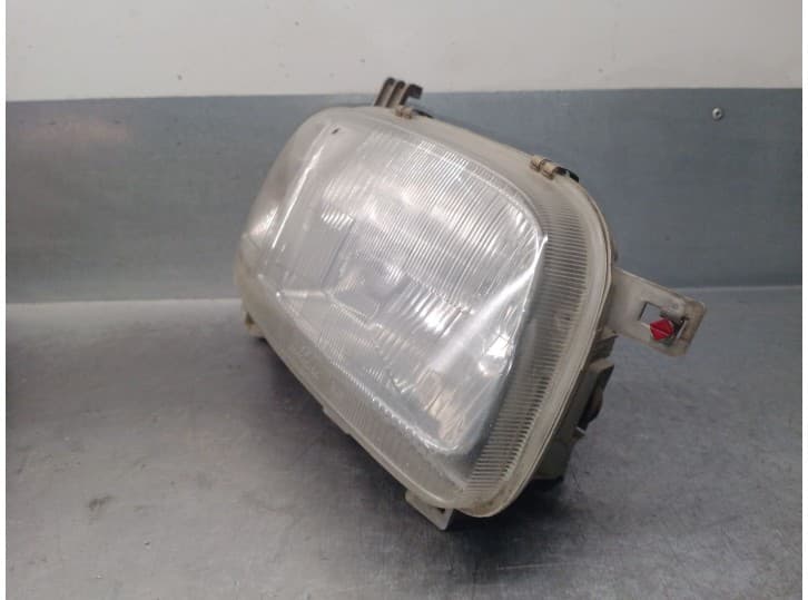 Recambio de faro derecho para nissan micra ii (k11) 1.3 i 16v referencia OEM IAM CG13 3