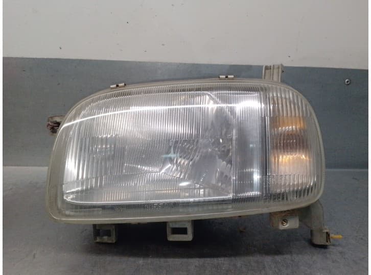 Recambio de faro izquierdo para nissan micra ii (k11) 1.3 i 16v referencia OEM IAM CG13